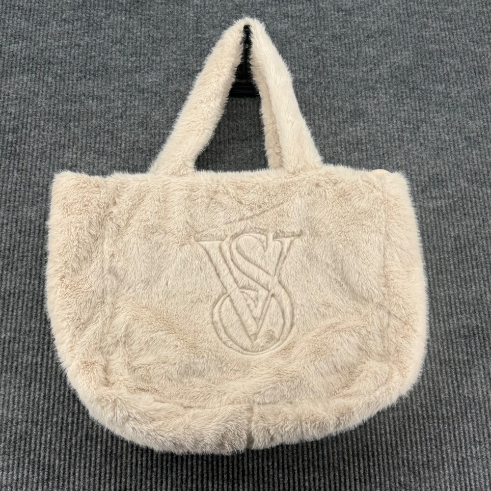 Victoria's Secret Tote Bag Women OS Cream Like New Faux Fur Embroidered VS Logo
